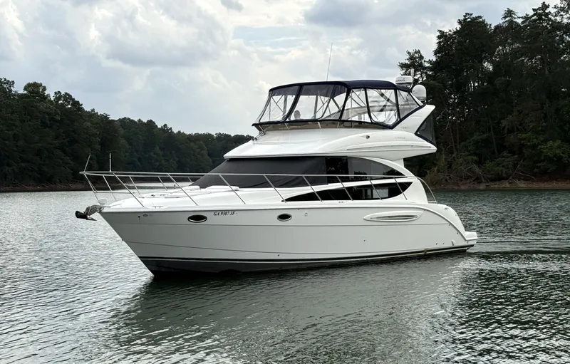 Slide: The Image of Meridian 391 Sedan 2008 - 6