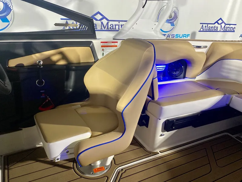 Slide: The Image of Moomba Craz 2020 - 20