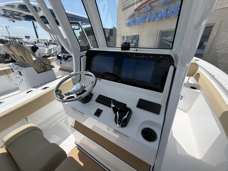 Slide: The Image of Sportsman Heritage 231 Center Console 2026 - 12