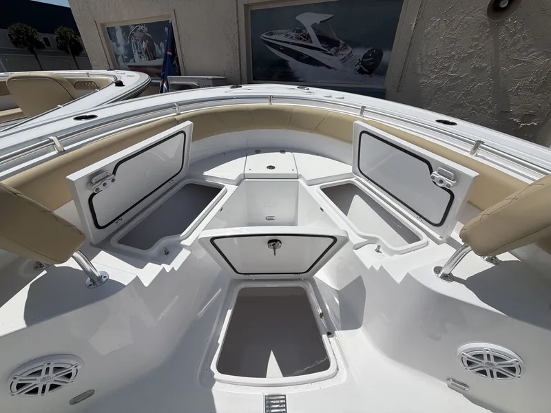Slide: The Image of Sportsman Heritage 231 Center Console 2026 - 13