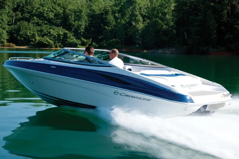 Slide: The Image of Crownline Boats 21 SS 2016 - 2