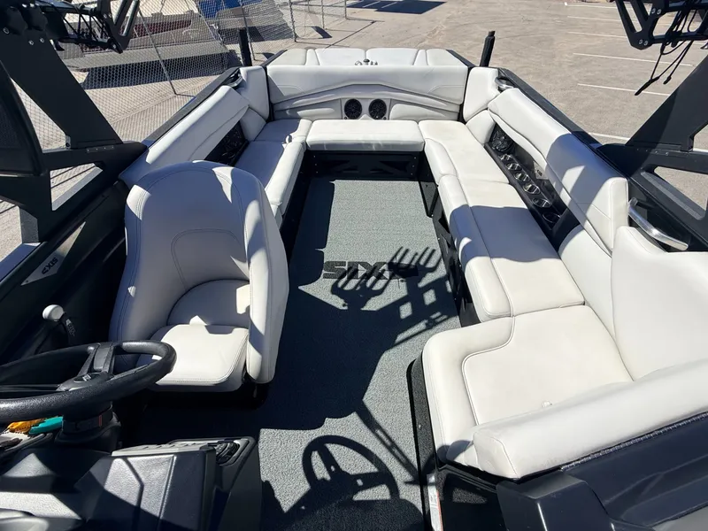 Slide: The Image of Axis A24 2017 - 5