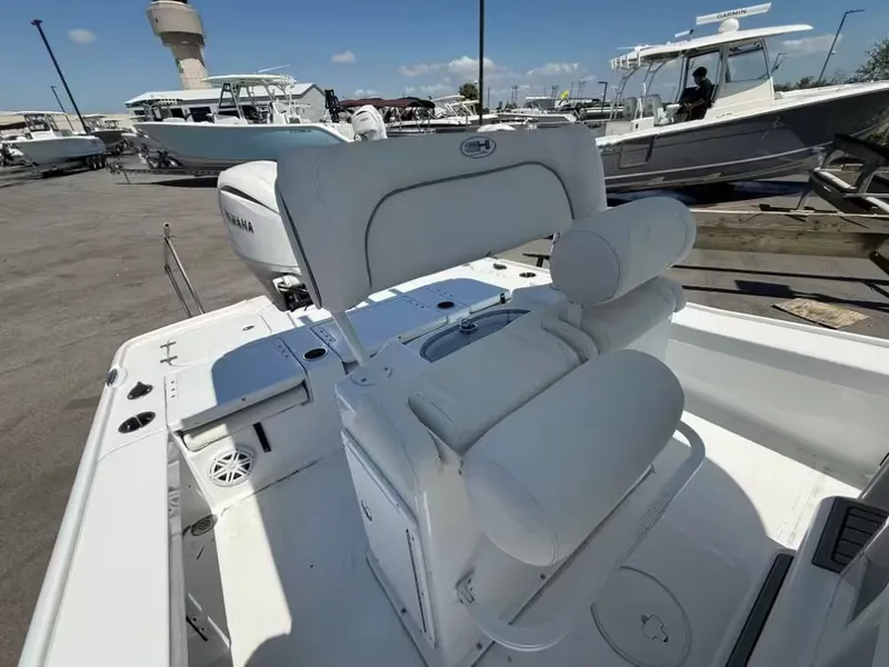 Slide: The Image of Sea Hunt BX 22 BR 2026 boat with Yamaha engine at dock. - 4