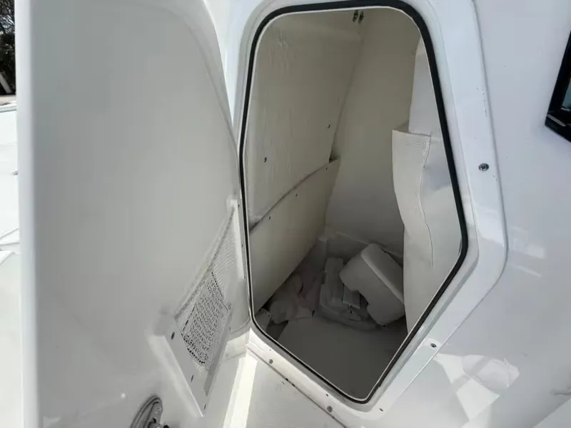 Slide: The Image of Interior of Sea Hunt BX 22 BR 2026 boat cabin. - 7