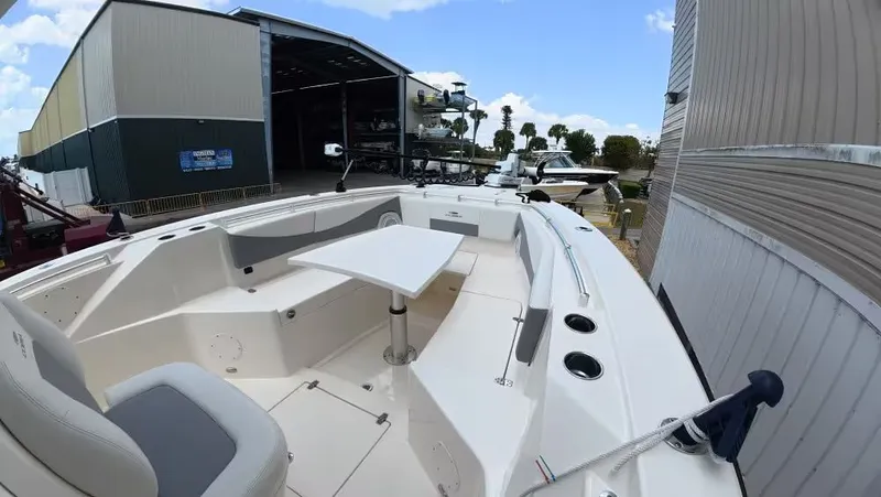 Slide: The Image of Cobia 320CC 2019 - 21