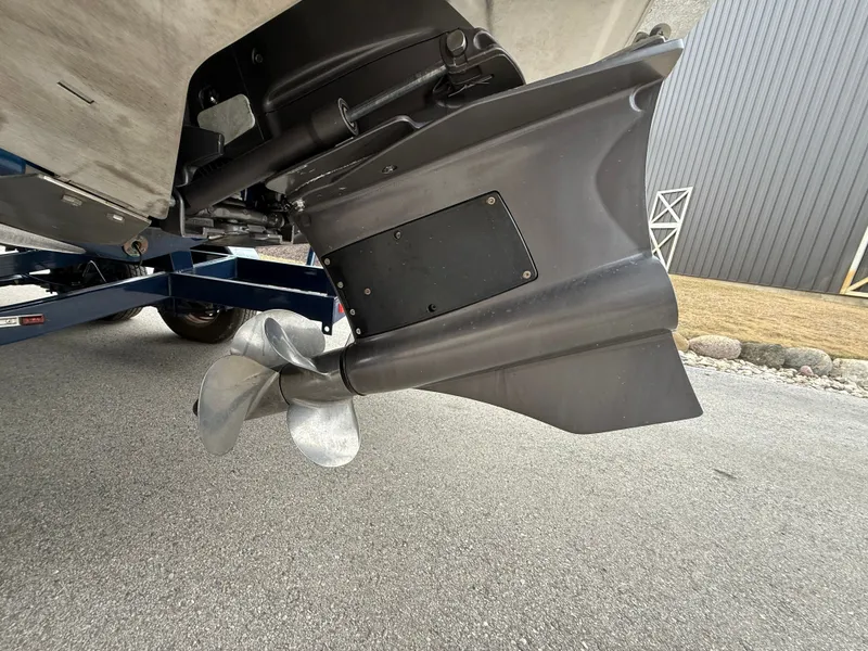 Slide: The Image of Cobalt CS23 Surf 2022 - 50