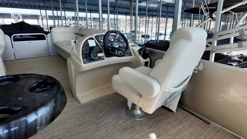 Slide: The Image of Godfrey Sweetwater 2286 2017 - 29