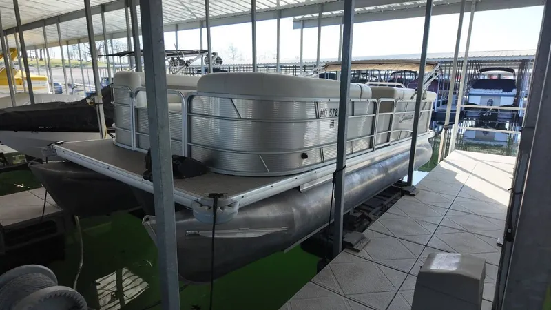 Slide: The Image of Godfrey Sweetwater 2286 2017 - 3