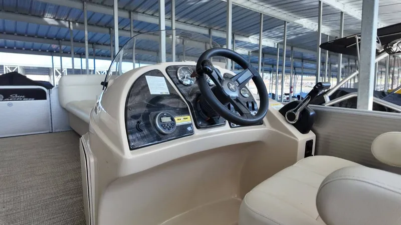 Slide: The Image of Godfrey Sweetwater 2286 2017 - 30