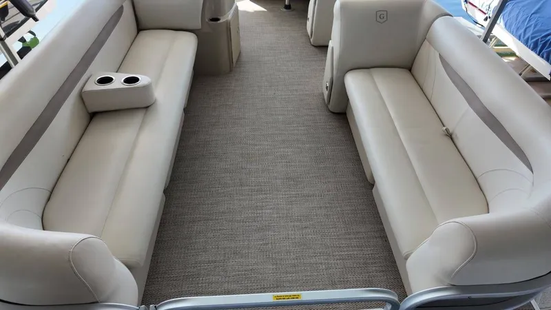 Slide: The Image of Godfrey Sweetwater 2286 2017 - 9