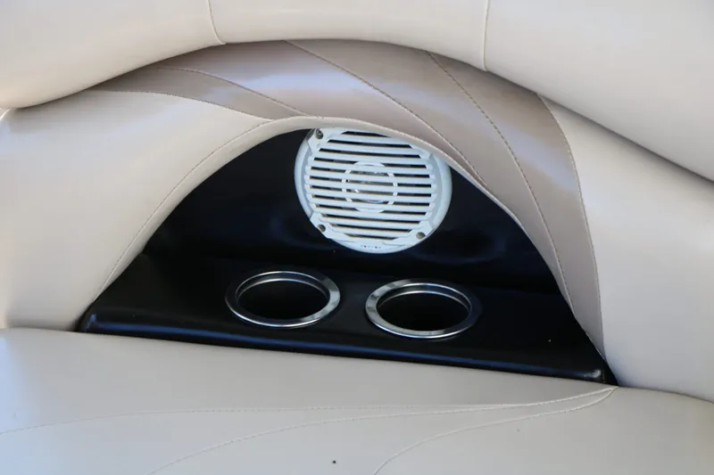 Slide: The Image of Starcraft Stardeck 206 4PT 2012 - 35