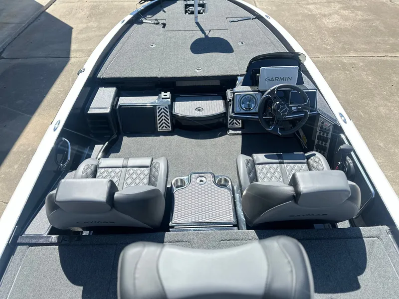 Slide: The Image of Interior of 2027 Caymas CX 201 PRO with Garmin navigation. - 7