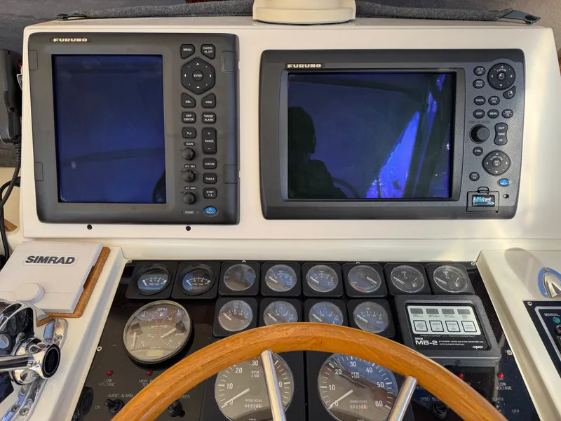 Slide: The Image of Little Harbor Whisper Jet 34 2000 - 4