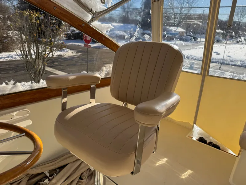 Slide: The Image of Littlel Harbor WhisperJet 34 2000 - 8