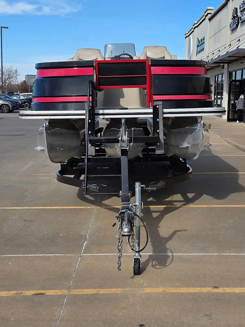 Slide: The Image of Silver Wave 230 Grand Costa CC 2018 - 3