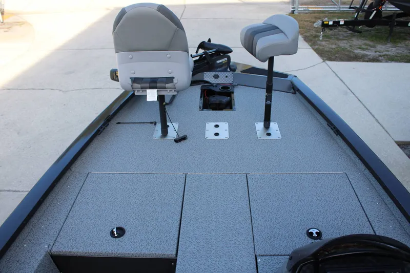 Slide: The Image of G3 SPORTSMAN 1810 2025 - 8