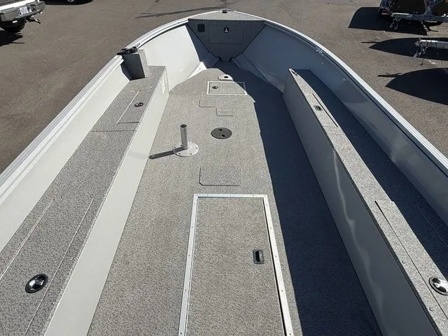 Slide: The Image of Smoker Craft Freedom 180 T 2024 - 6