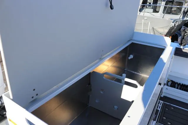 Slide: The Image of Kingfisher 3425 GFX Offshore 2026 - 10