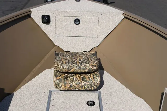 Slide: The Image of Smoker Craft Freedom 180 TL 2026 - 13