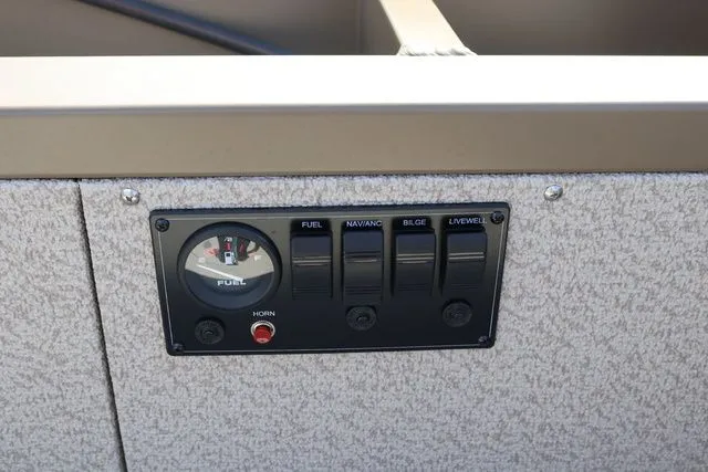 Slide: The Image of Smoker Craft Freedom 180 TL 2026 - 17