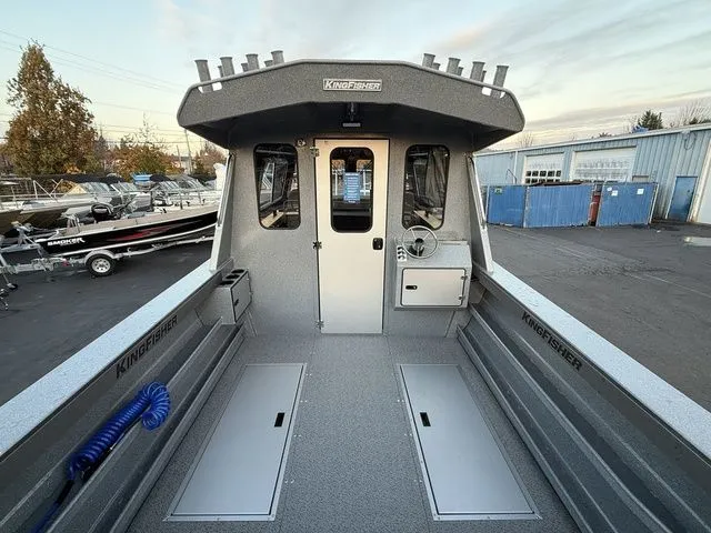 Slide: The Image of Kingfisher 2625 Coastal Express 2026 - 3