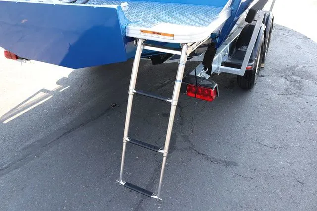 Slide: The Image of Kingfisher Escape 2425 HT 2026 - 36