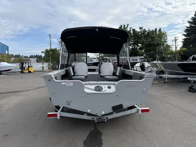 Slide: The Image of Smoker Craft Osprey 162 2025 - 24