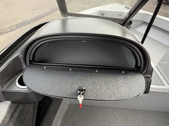 Slide: The Image of Smoker Craft Osprey 162 2025 - 9