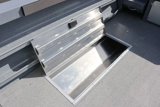 Slide: The Image of Kingfisher 2825 Coastal Express 2026 - 22