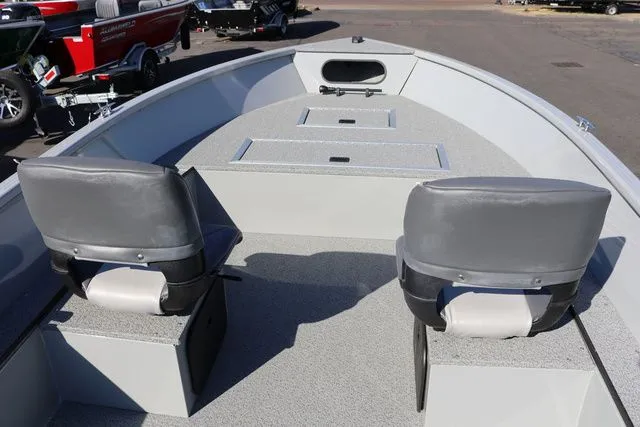 Slide: The Image of Smoker Craft Pro Lodge 160 2025 - 4