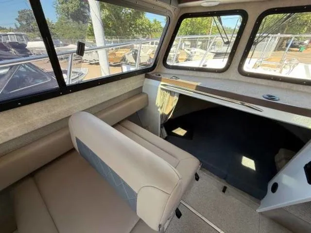 Slide: The Image of Kingfisher XRS 3025 30' 2026 - 6