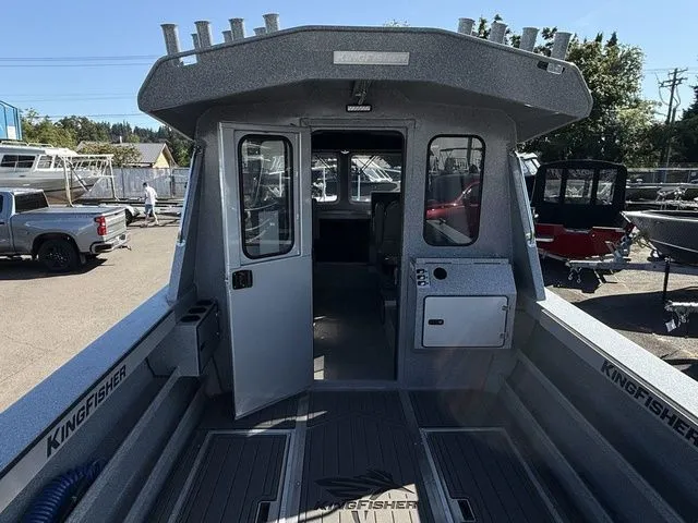 Slide: The Image of Kingfisher 2625 Coastal Express 2025 - 3