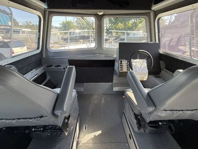 Slide: The Image of Kingfisher 2625 Coastal Express 2025 - 7