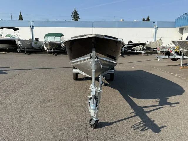 Slide: The Image of Smoker Craft Big Fisherman 14 2025 - 10