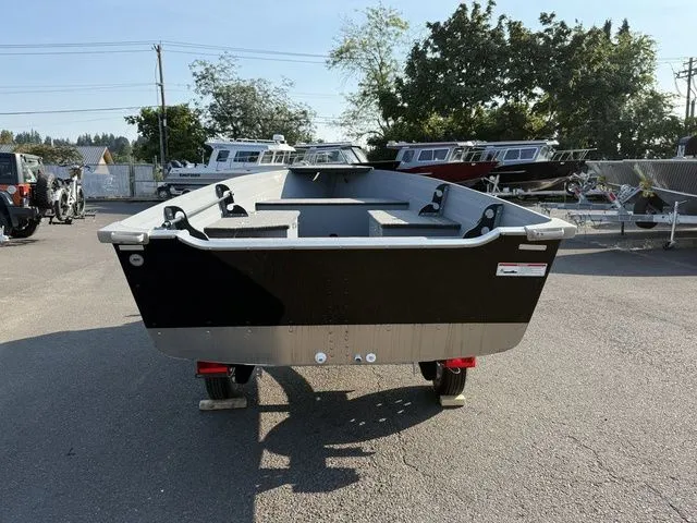 Slide: The Image of Smoker Craft Big Fisherman 14 2025 - 3