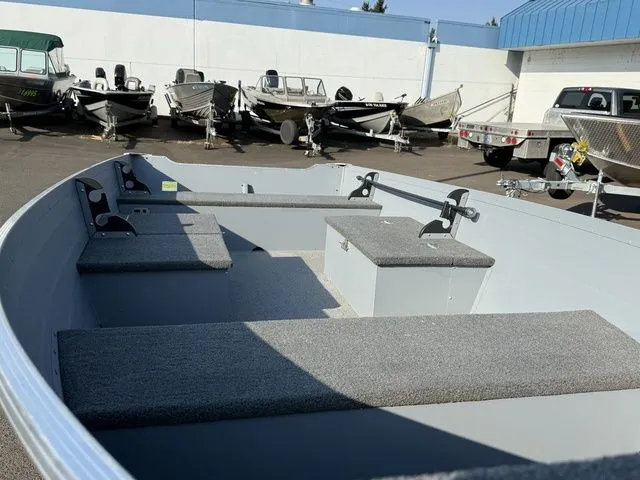 Slide: The Image of Smoker Craft Big Fisherman 14 2025 - 5