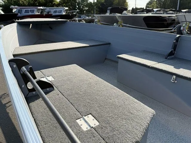 Slide: The Image of Smoker Craft Big Fisherman 14 2025 - 7