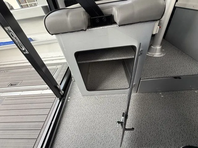 Slide: The Image of Kingfisher 25 XAC 2026 - 16