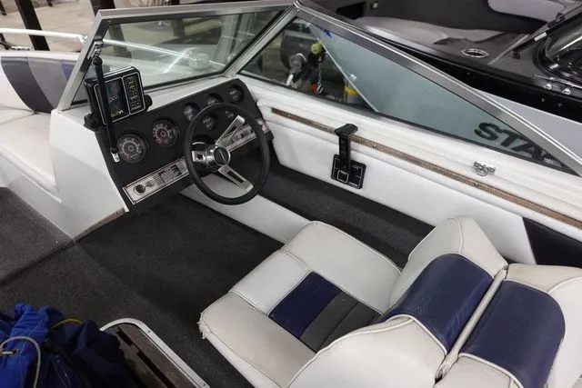 Slide: The Image of Rinker 180 V 1989 - 6