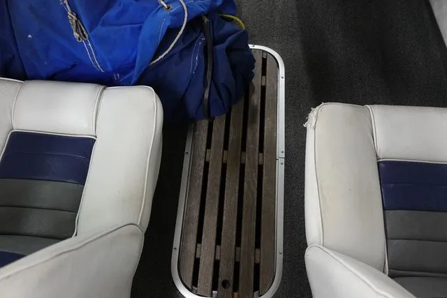 Slide: The Image of Rinker 180 V 1989 - 8