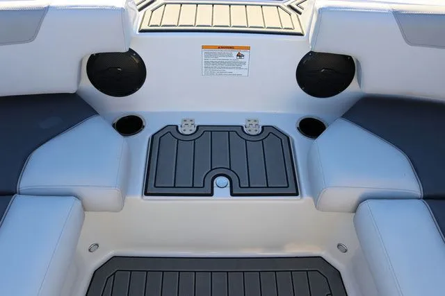 Slide: The Image of Starcraft SVX 211 OB 2026 - 11