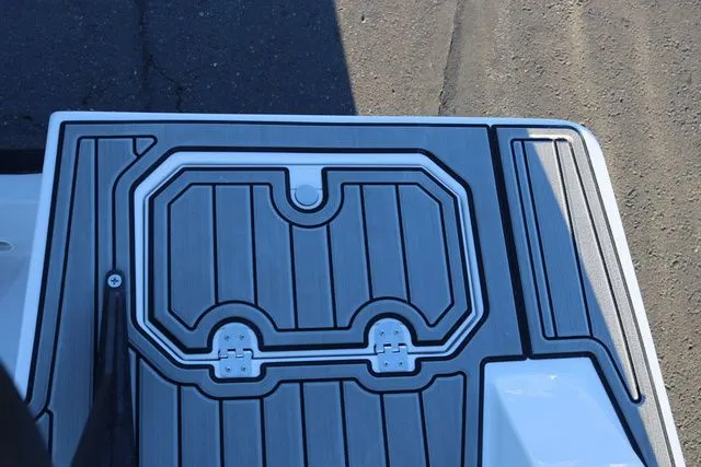 Slide: The Image of Starcraft SVX 211 OB 2026 - 15