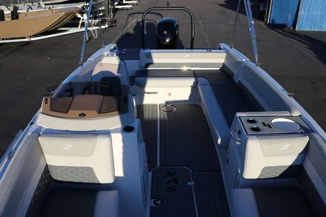 Slide: The Image of Starcraft SVX 211 OB 2026 - 9