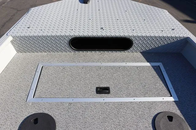 Slide: The Image of Smoker Craft Sportsman 1660 TL 2026 - 10