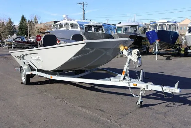 Slide: The Image of Smoker Craft Sportsman 1660 TL 2026 - 5