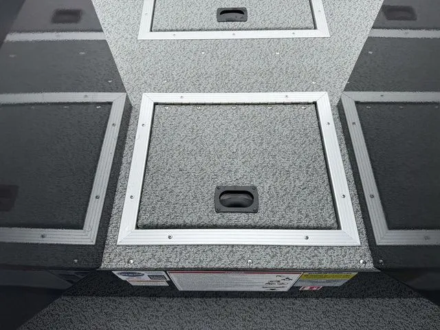 Slide: The Image of Smoker Craft Osprey 172 2026 - 18