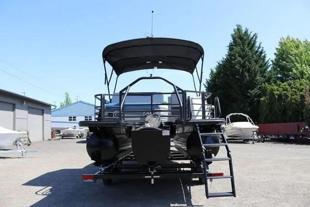 Slide: The Image of SunChaser Geneva Sport 23 SB DH Tritoon 2025 - 4