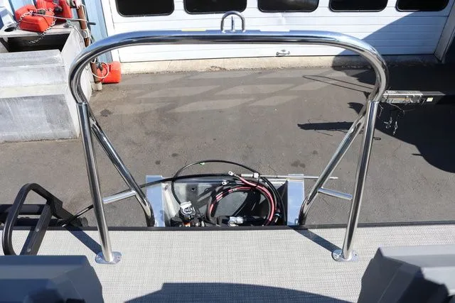 Slide: The Image of SunChaser Lucerne 20 LR DH 2025 - 11