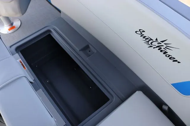 Slide: The Image of SunChaser Lucerne 20 LR DH 2025 - 13