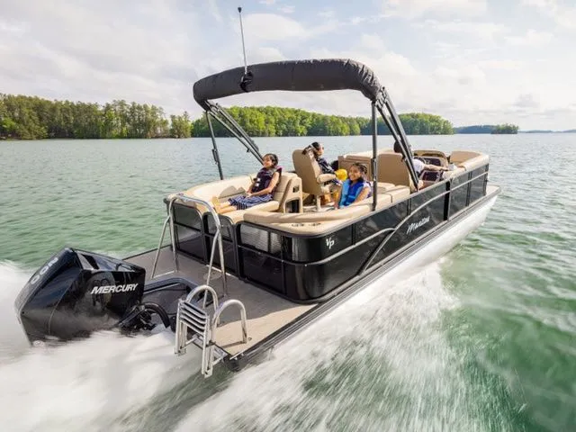 The Image of Manitou 24 AURORA LE RF TWIN TUBE 2022 - 1